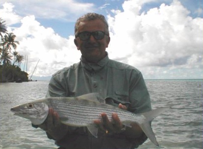 Giuseppe Re with a nice bonefish, Photo: Raffaele Mascaro.